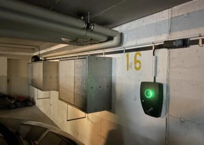 Grundinstallation Elektromobilität